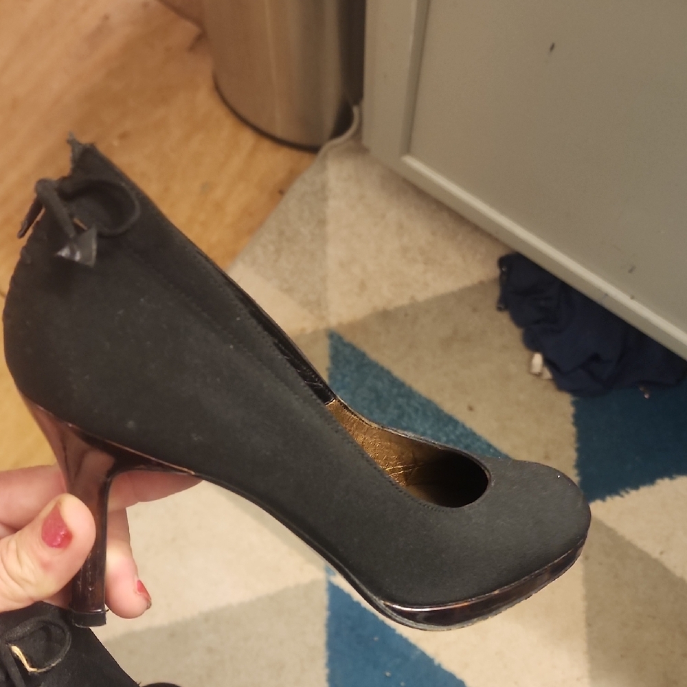 Stuart Weitzman Black Heels with Bow Accent
